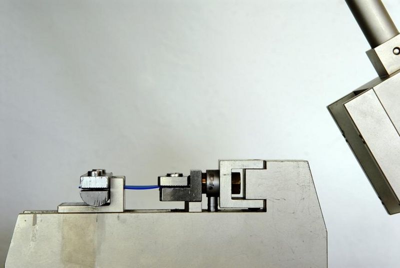 File:IKZV Foto Einspannung.jpg